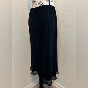 Elegant Women's Skirt Black Midi Skirt Sheer Hem